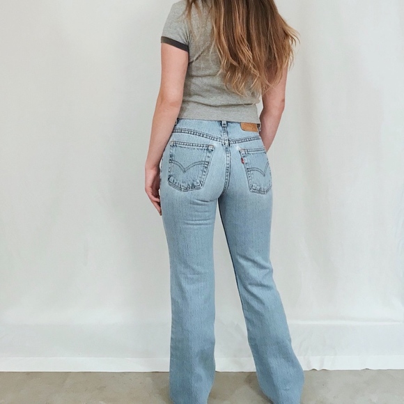 Vintage light wash Levi’s 517! - Picture 2 of 4